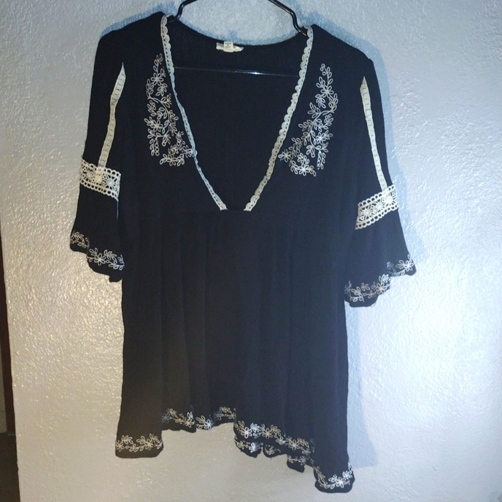 Black Floral Embroidered 100% Cotton POL Tunic Top S